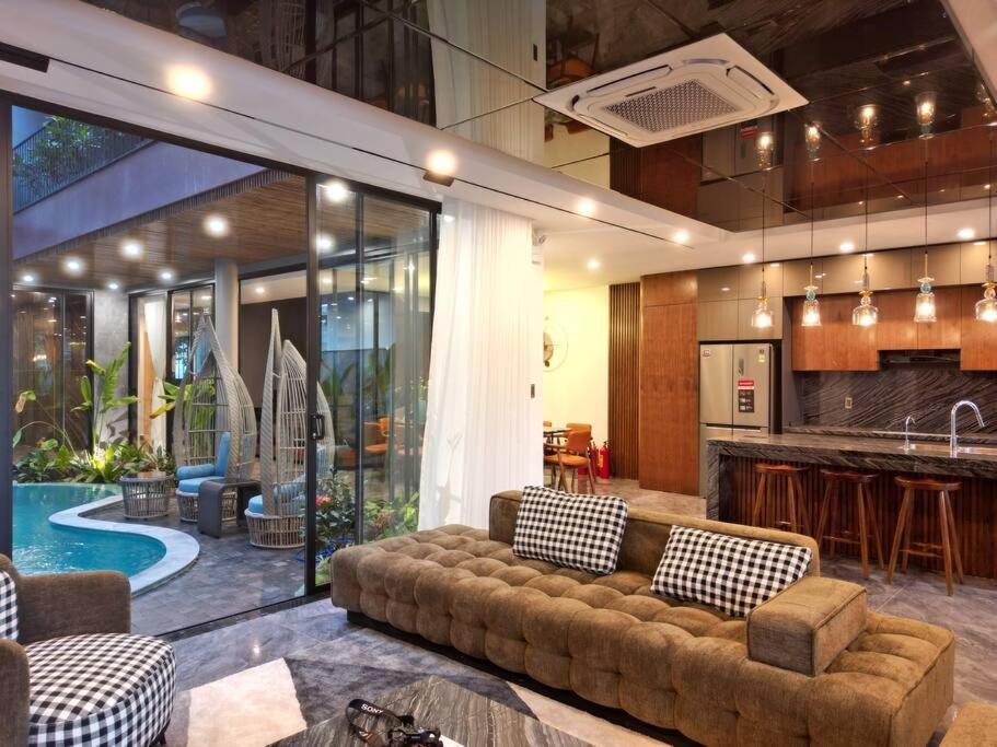 Song Cat Villa - 420Dk - Luxury Villa, Sauna, Jacuzzi Дананг Экстерьер фото