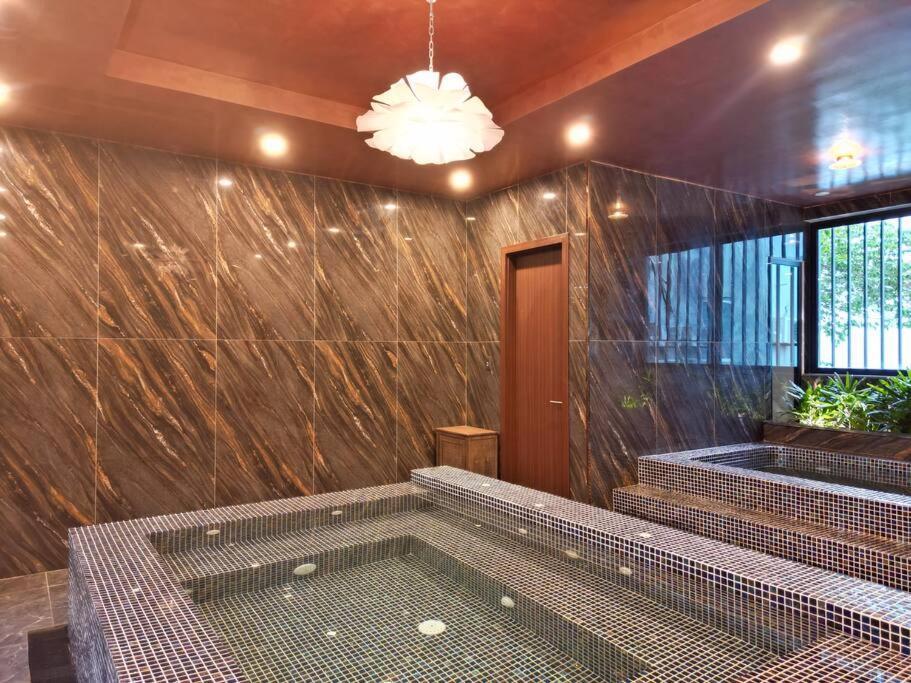Song Cat Villa - 420Dk - Luxury Villa, Sauna, Jacuzzi Дананг Экстерьер фото
